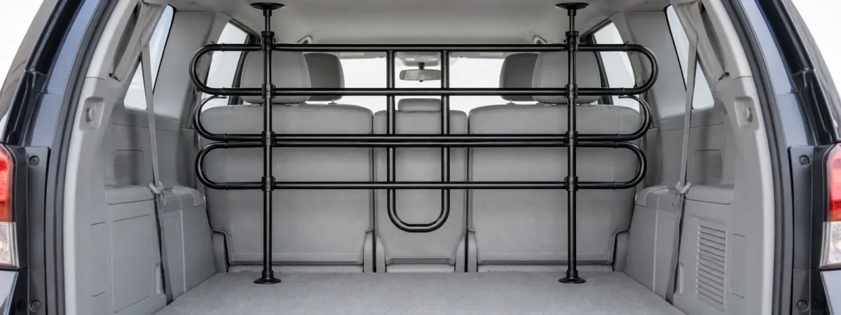 TA107 three-bar U-shaped pet barrier installed in a minivan