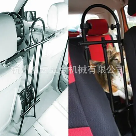 Universal Vehicle Pet Barrier detail view